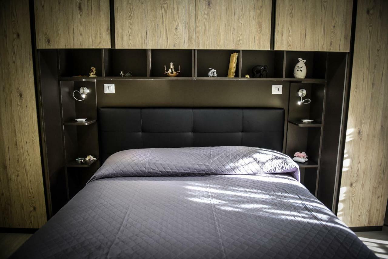 카세르타 Le Fontane Del Re B&B 외부 사진