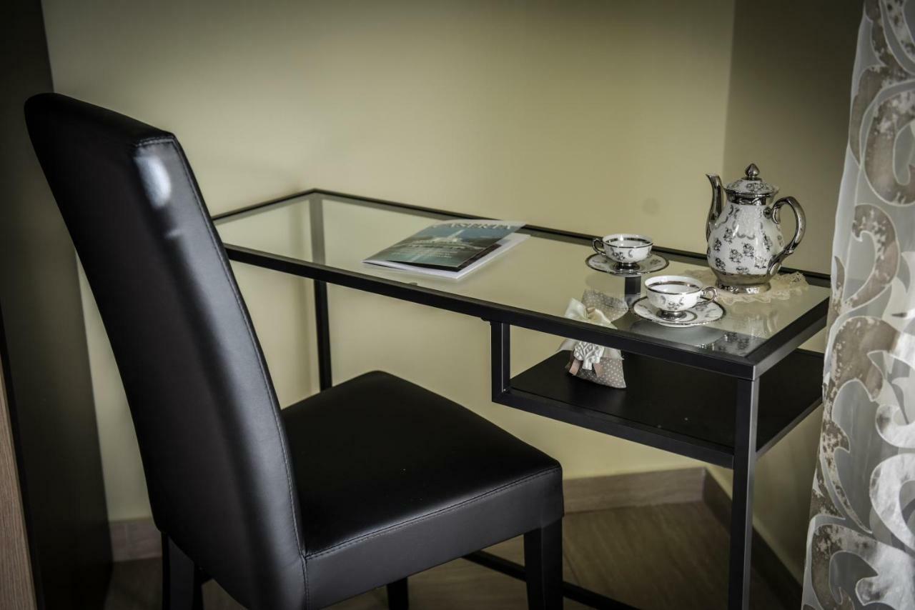카세르타 Le Fontane Del Re B&B 외부 사진